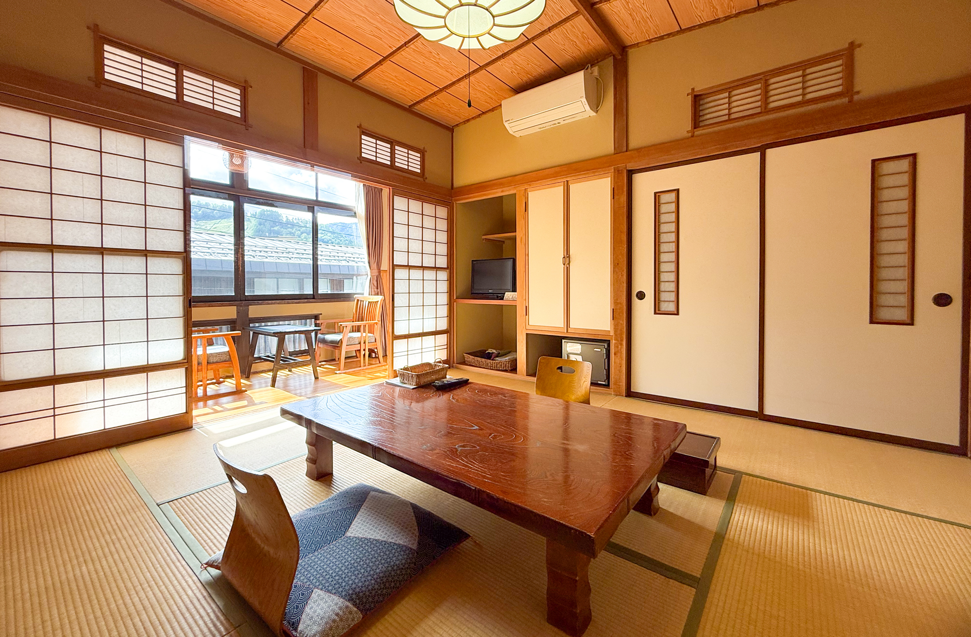 大鵬の間　和室８帖（其の二）