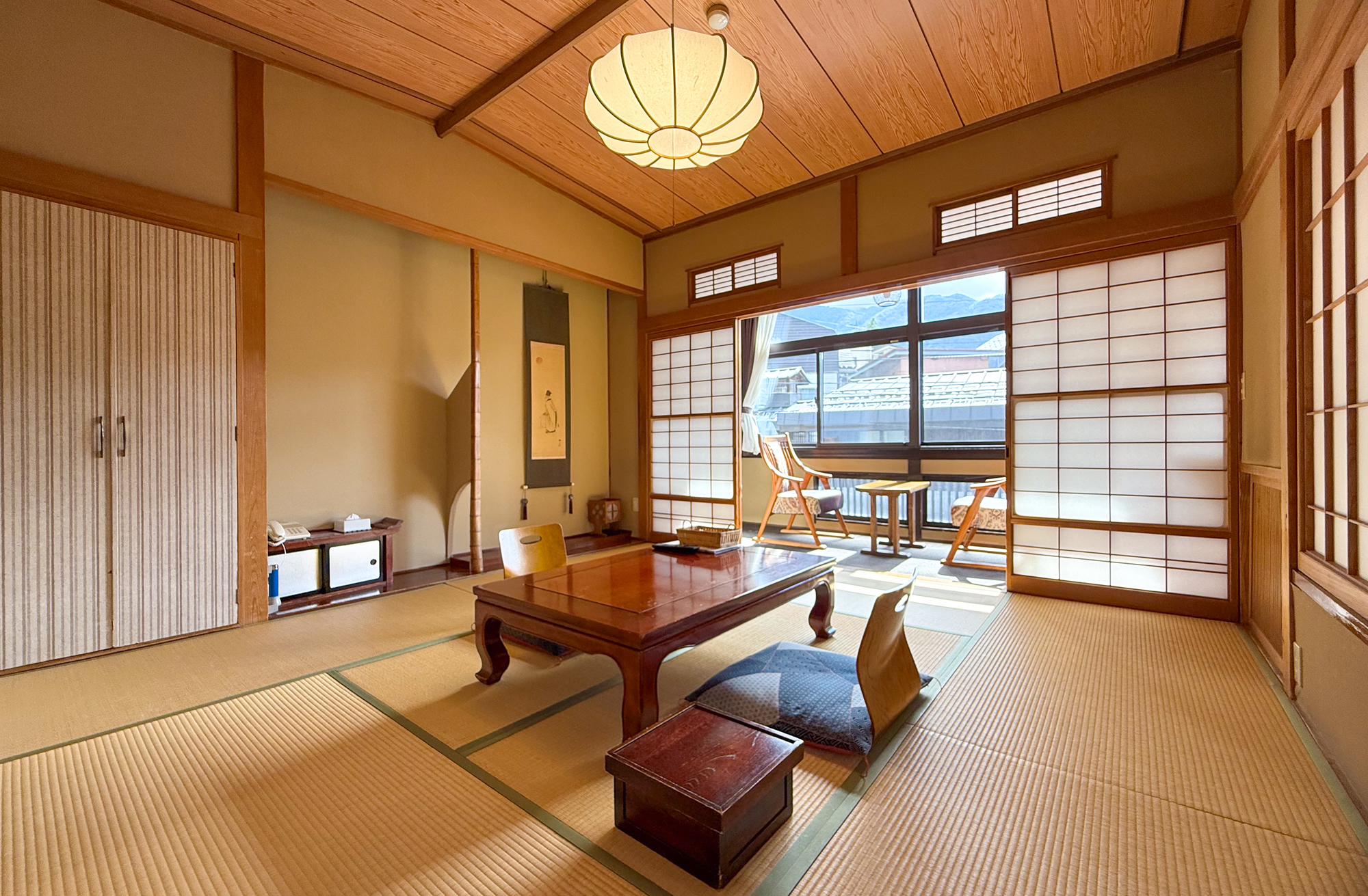 妙高の間　和室８帖（其の一）