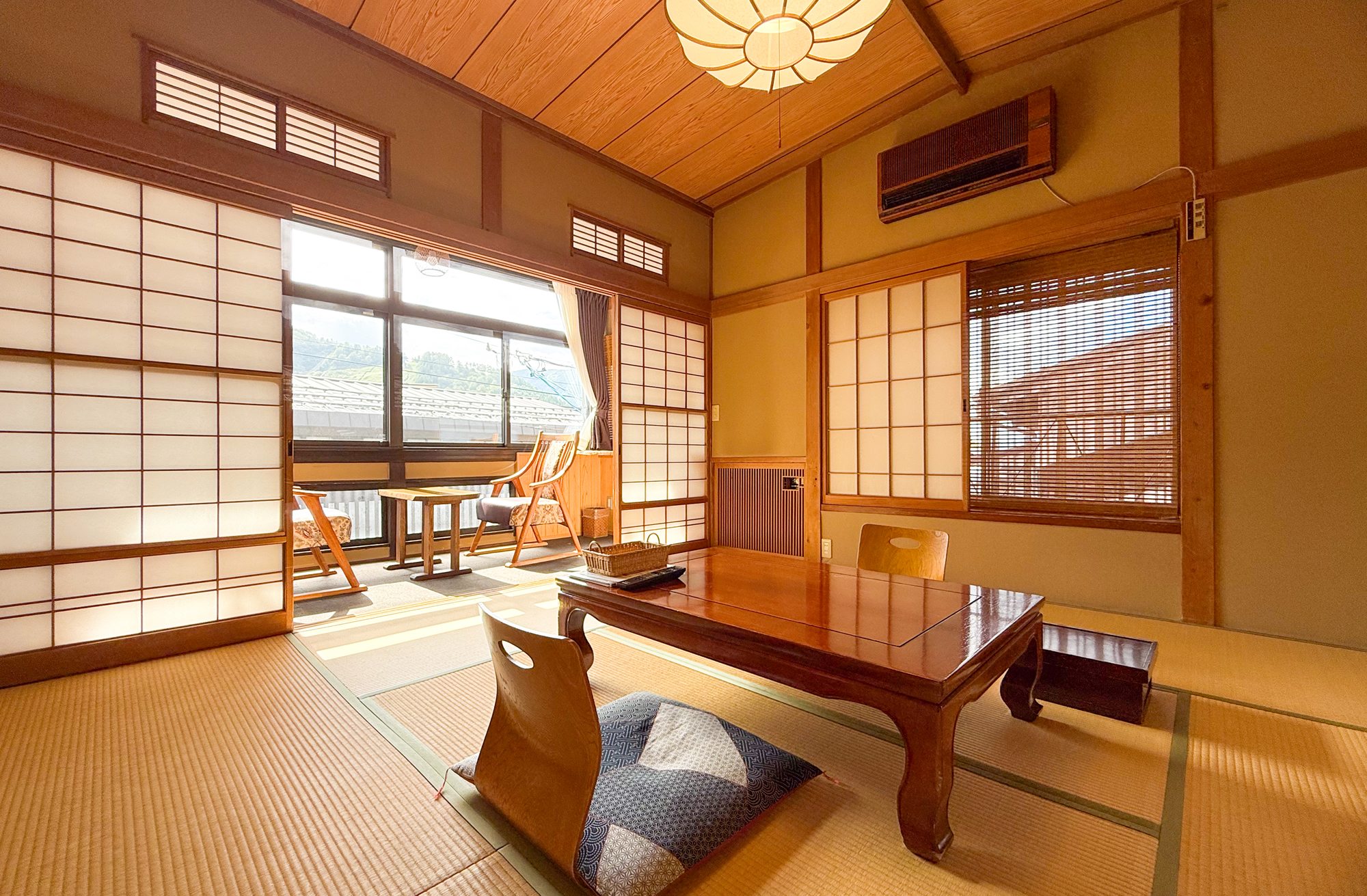 妙高の間　和室８帖（其の二）